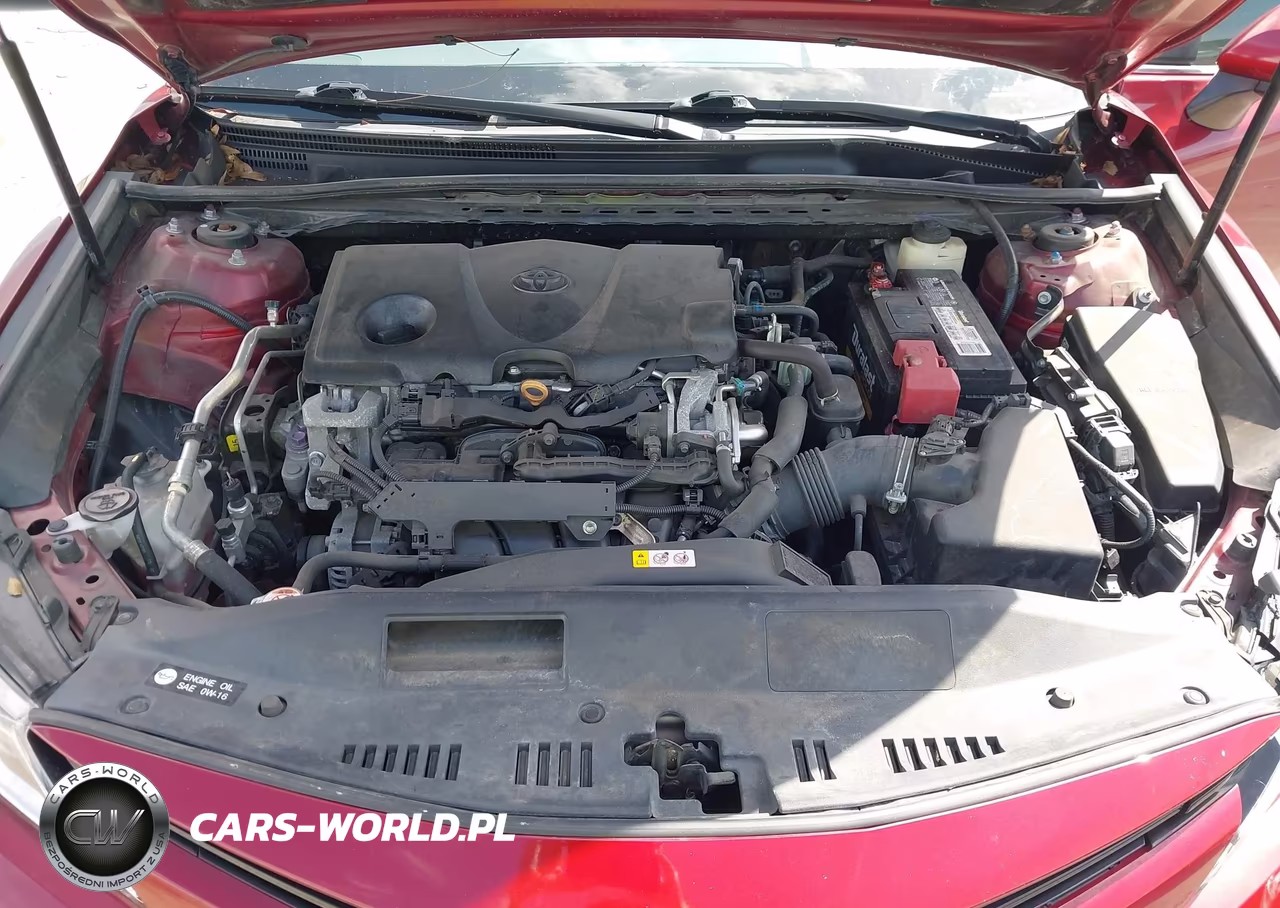 2018 Toyota Camry Le VIN:4T1B11HK0JU589932 - 10
