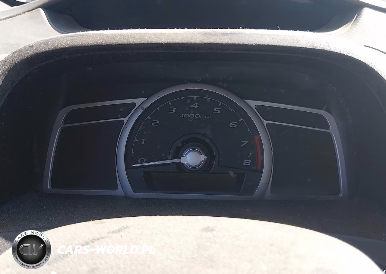 2007 Honda Civic Lx VIN:2HGFG11607H541720 - 7