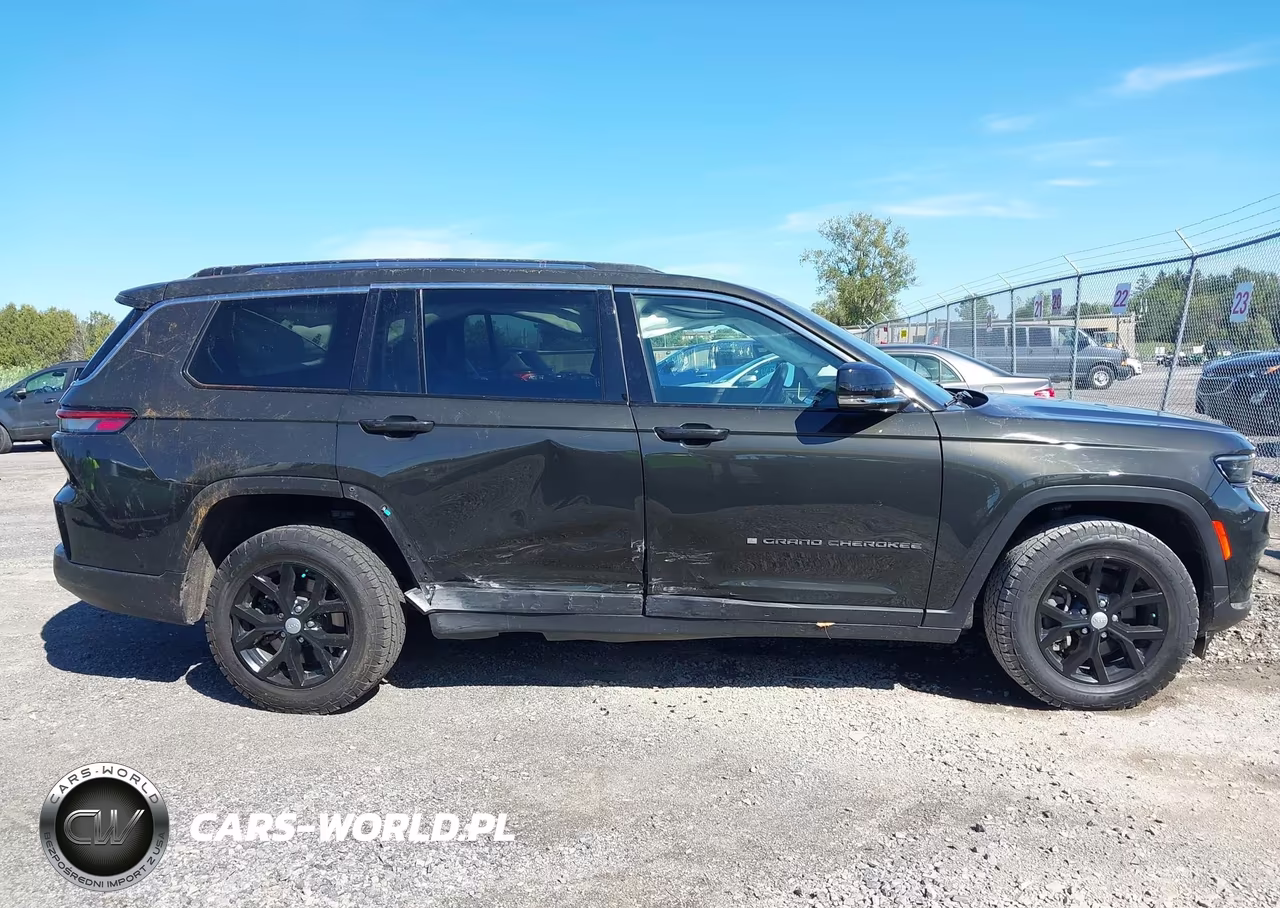 2022 Jeep Grand Cherokee L Limited 4X4 VIN:1C4RJKBG5N8617283 - 13
