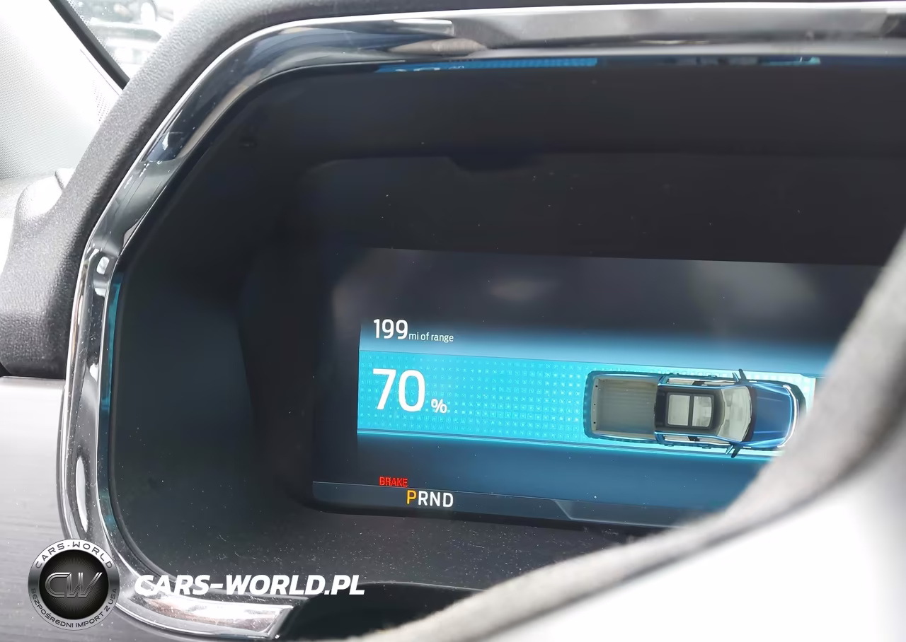 2023 Ford F-150 Lightning Xlt VIN:1FT6W1EV5PWG29585 - 17
