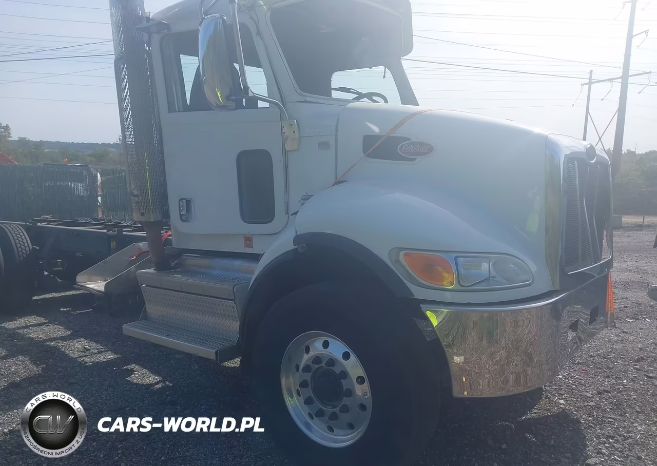 2020 Peterbilt 348 VIN:2NP3LJ0X7LM709466 - 1