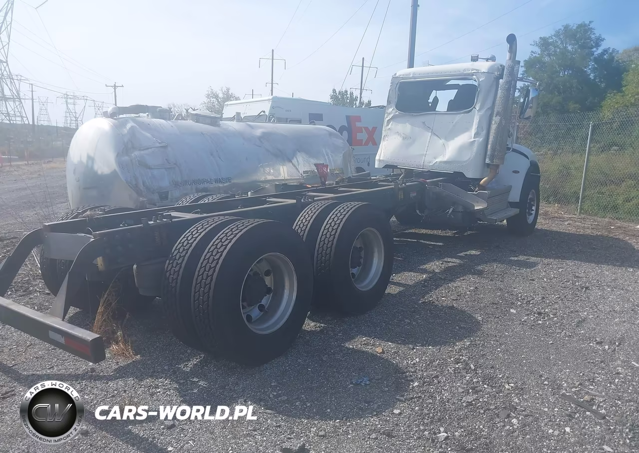2020 Peterbilt 348 VIN:2NP3LJ0X7LM709466 - 4