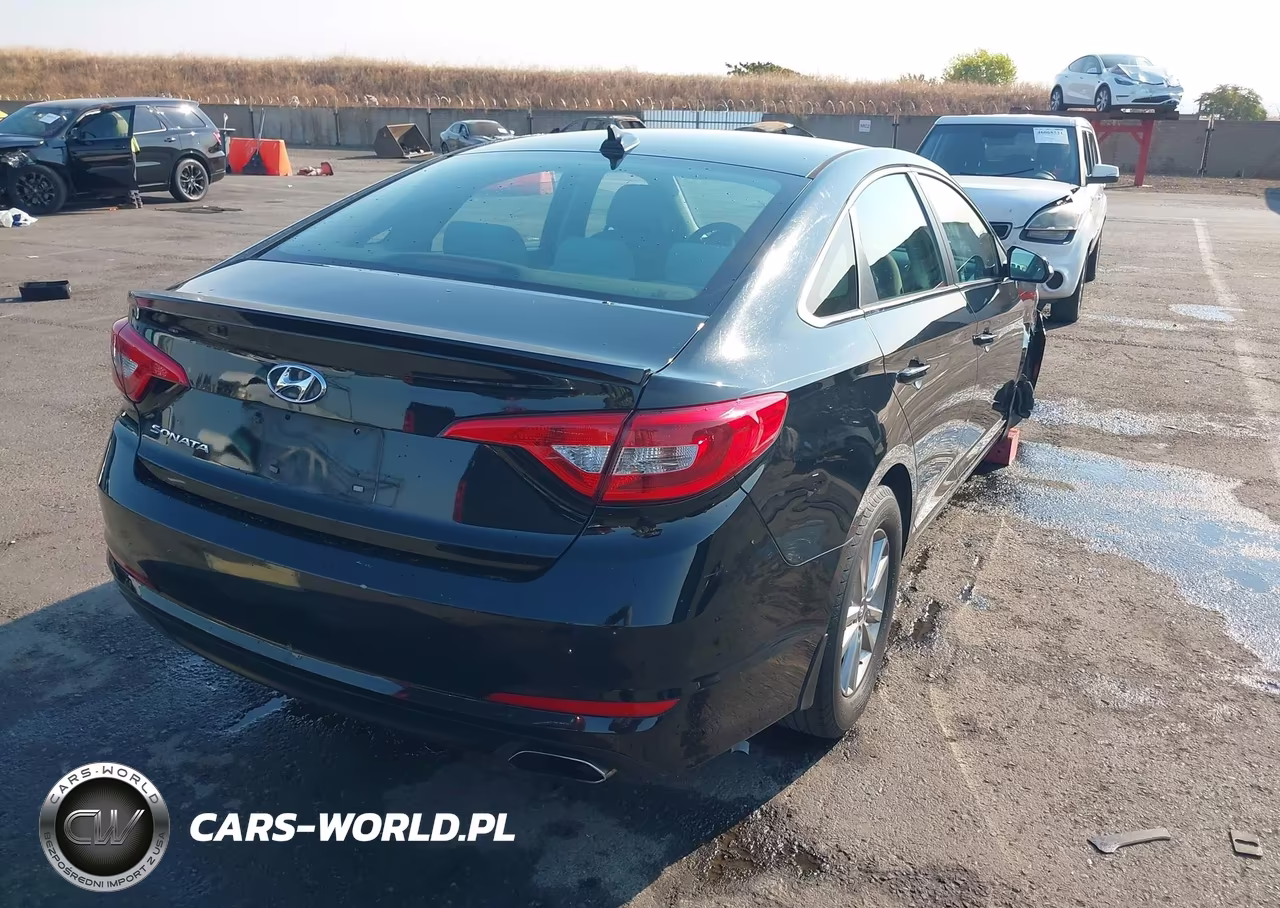 2017 Hyundai Sonata Se VIN:5NPE24AF7HH477856 - 4