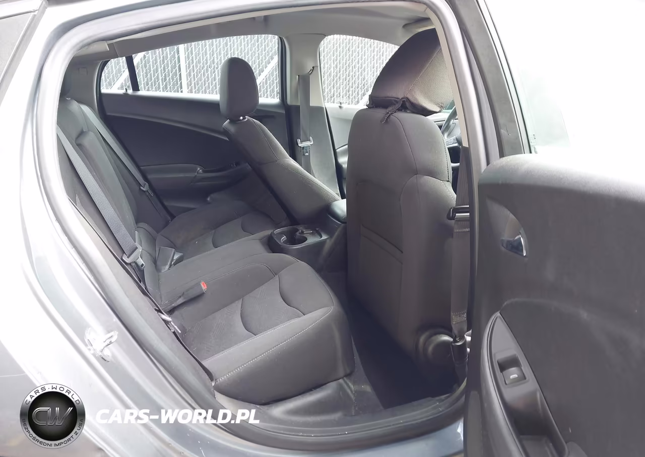 2019 Chevrolet Volt Lt VIN:1G1RC6S50KU121027 - 8