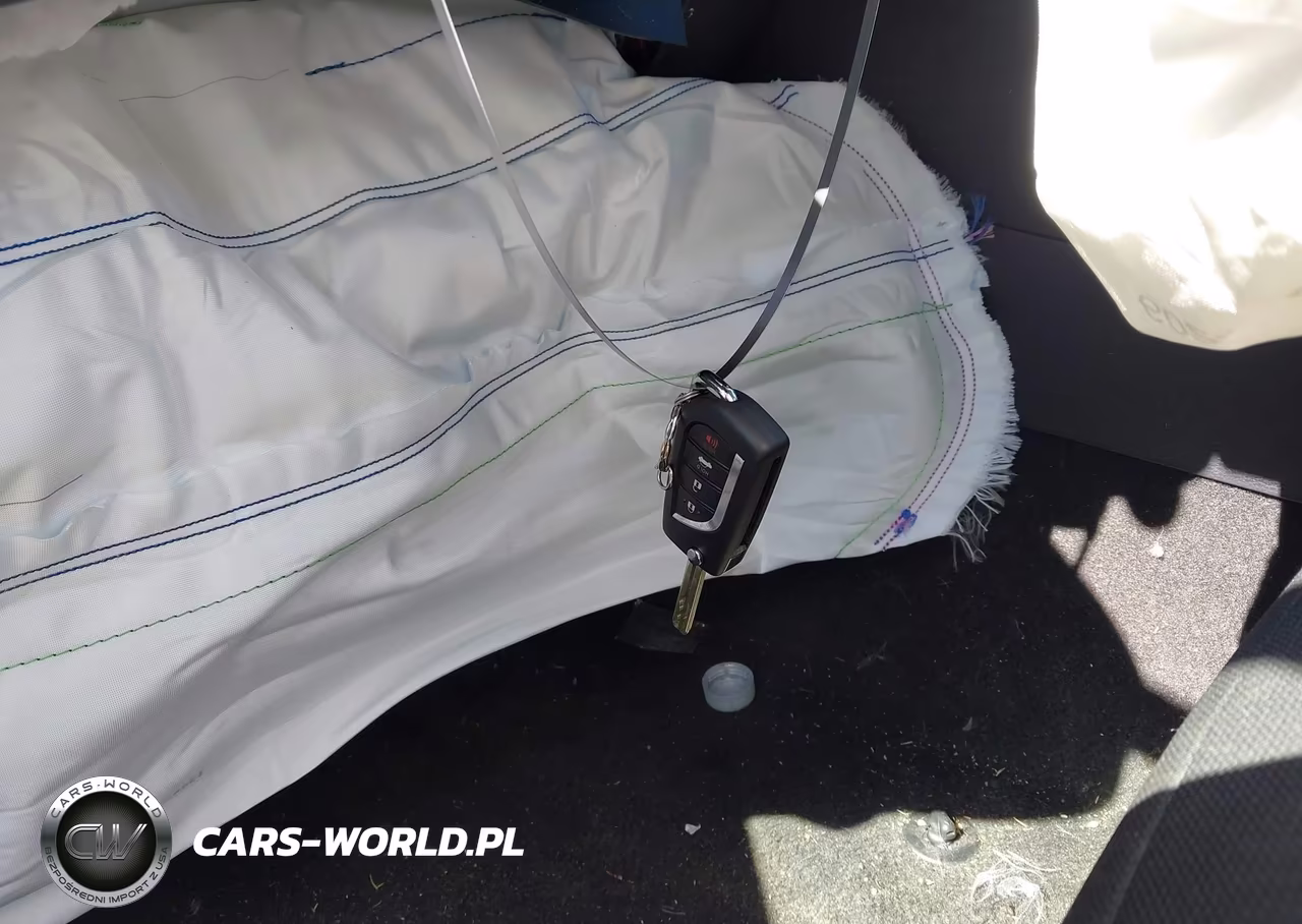 2024 Toyota Corolla Le VIN:5YFB4MDE7RP212360 - 11