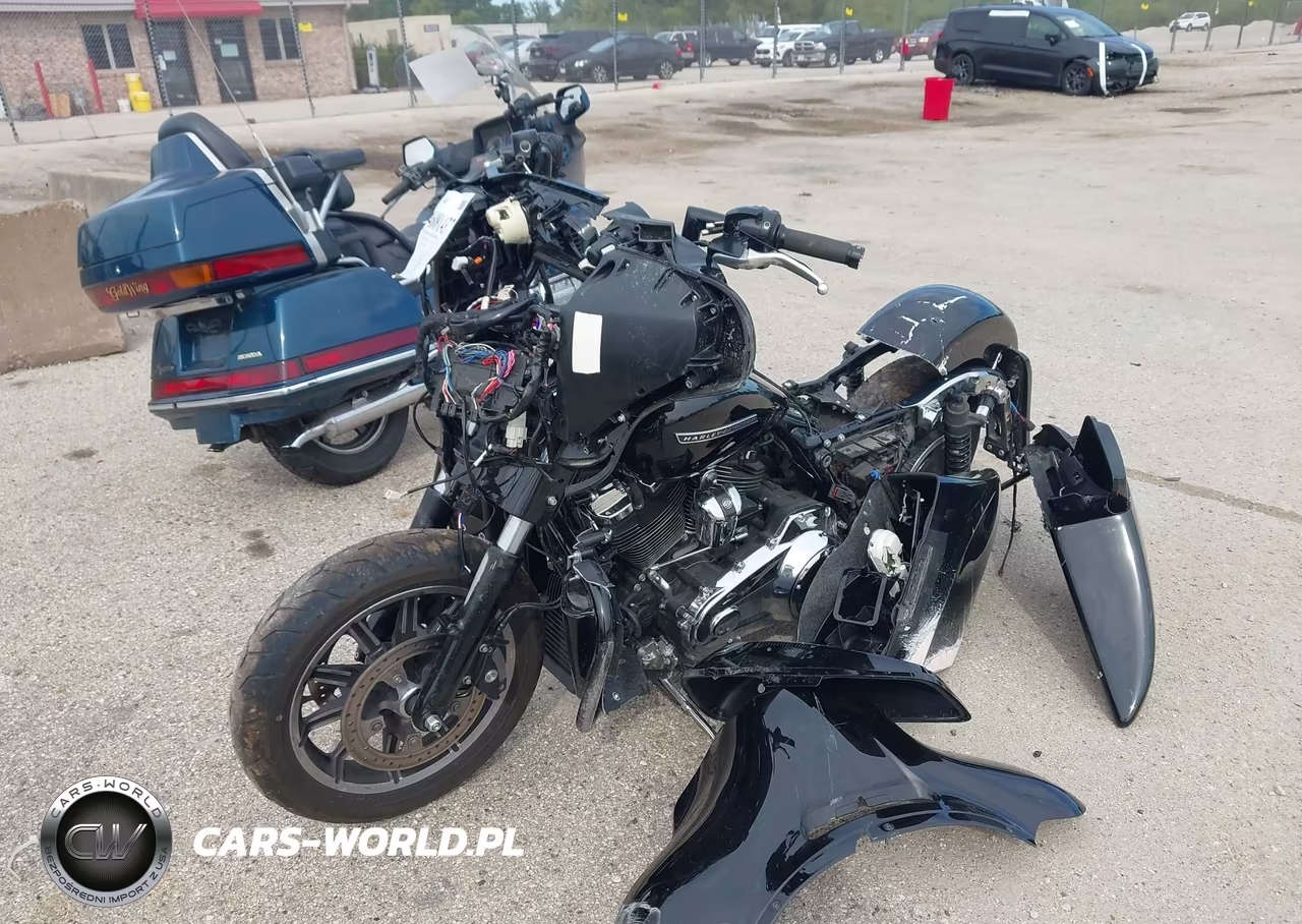 2023 Harley-Davidson Flhx VIN:1HD1KBC18PB637049 - 2