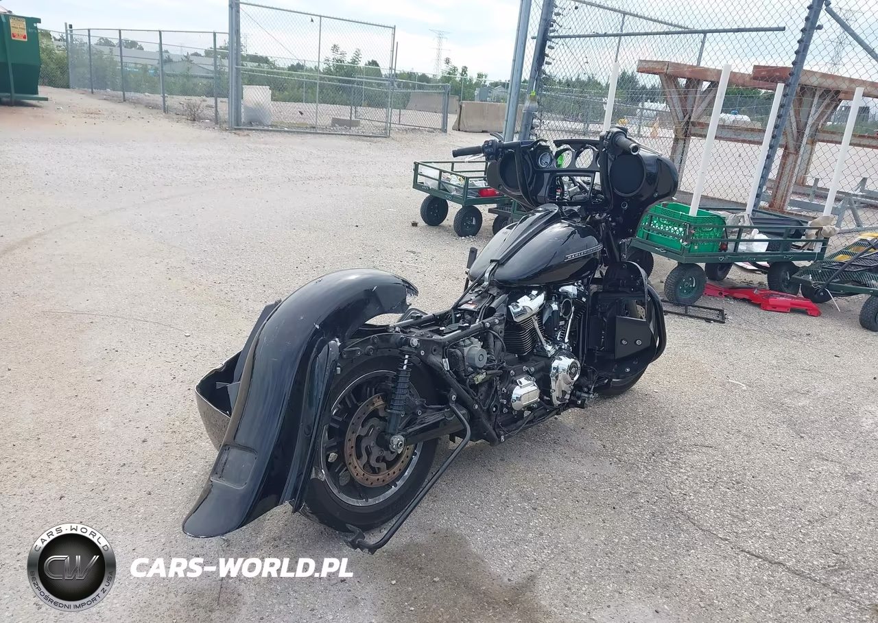 2023 Harley-Davidson Flhx VIN:1HD1KBC18PB637049 - 4