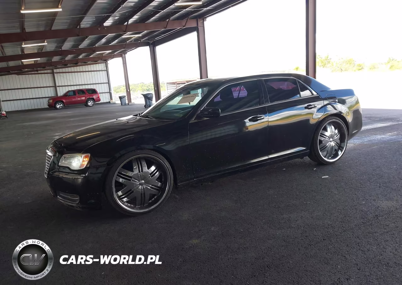 2012 Chrysler 300 VIN:2C3CCAAG6CH146557 - 2
