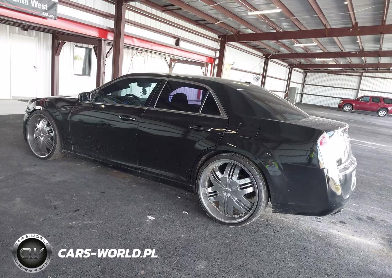 2012 Chrysler 300 VIN:2C3CCAAG6CH146557 - 3