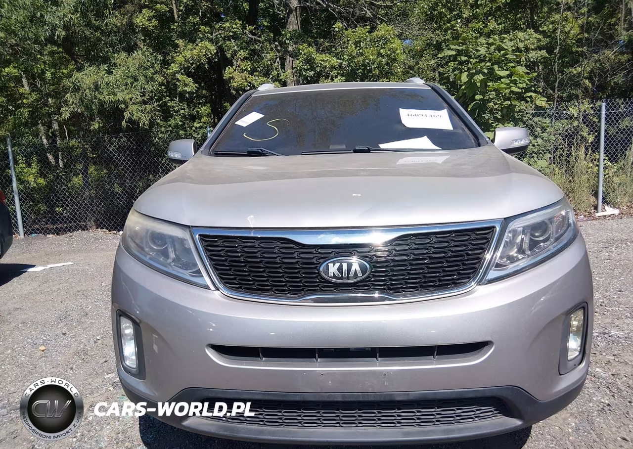 2015 Kia Sorento Lx VIN:5XYKTCA67FG617600 - 6