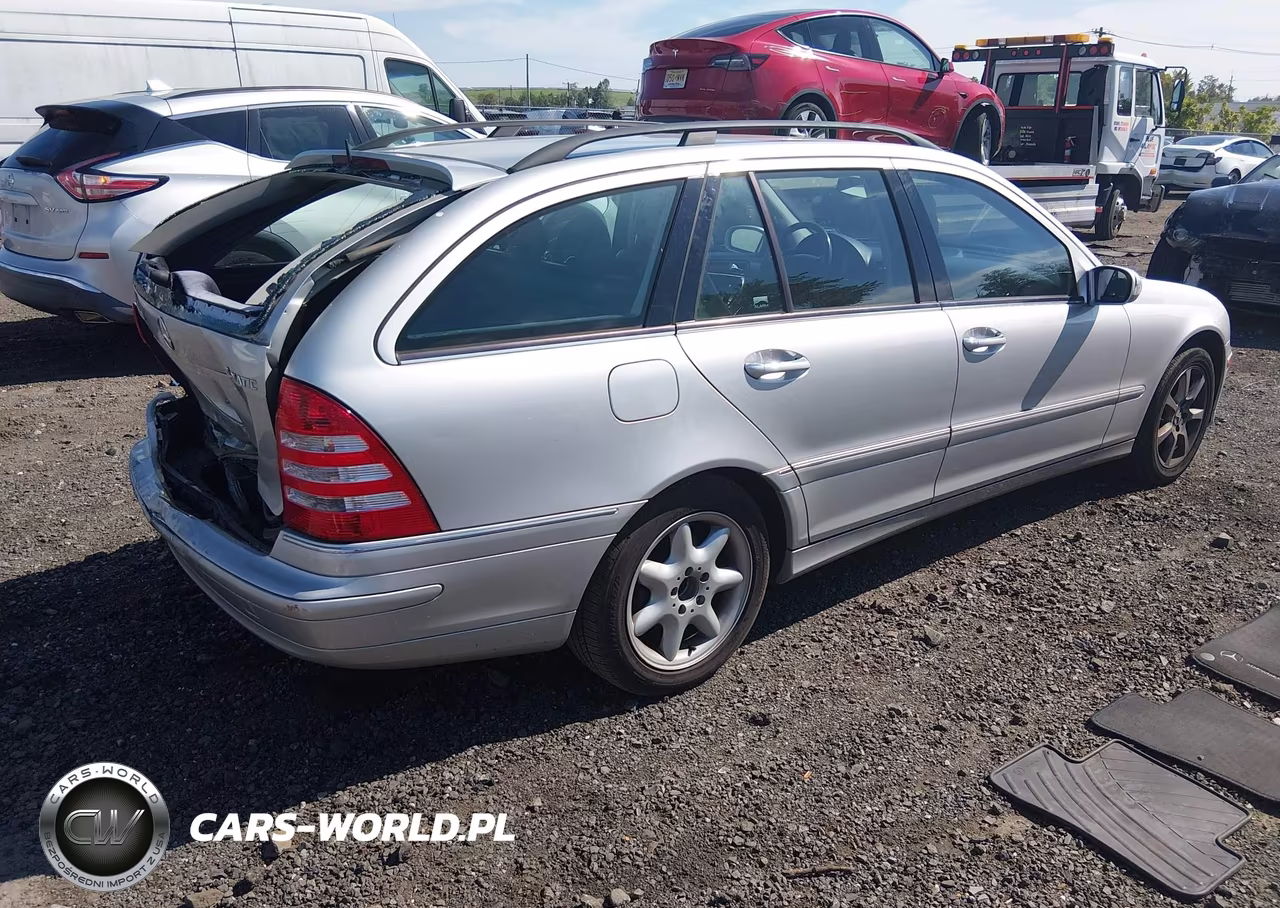 2005 Mercedes-Benz C 240 Luxury 4Matic VIN:WDBRH81JX5F616913 - 4