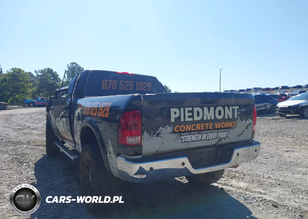 2018 Ram 2500 Tradesman 4X4 6'4 Box VIN:3C6UR5CL9JG370703 - 3
