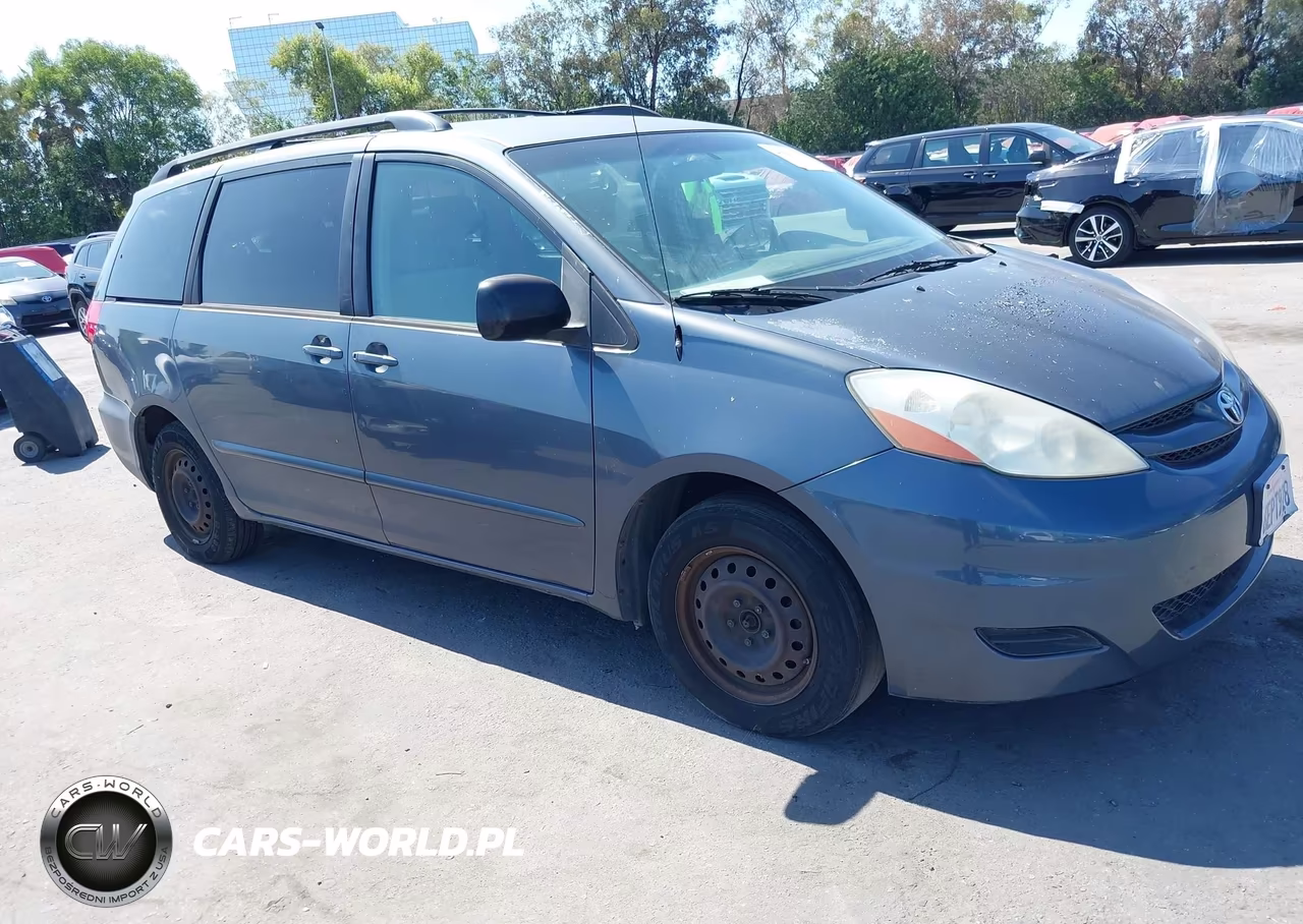 2008 Toyota Sienna Le