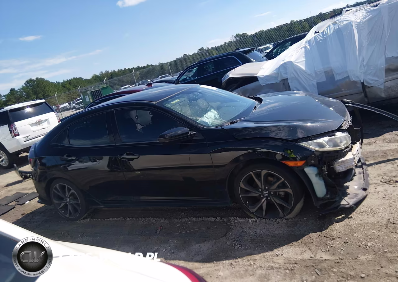 2018 Honda Civic Sport VIN:SHHFK7H43JU208735 - 14