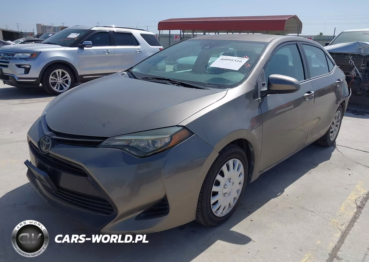 2017 Toyota Corolla Le VIN:5YFBURHE3HP582484 - 2