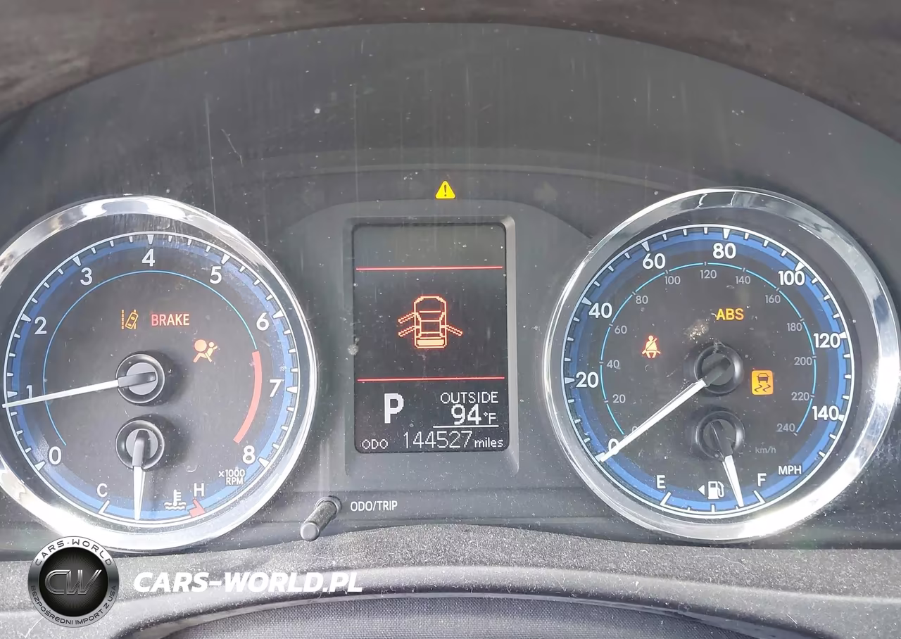 2017 Toyota Corolla Le VIN:5YFBURHE3HP582484 - 7