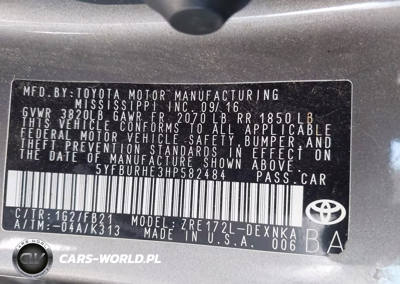 2017 Toyota Corolla Le VIN:5YFBURHE3HP582484 - 9