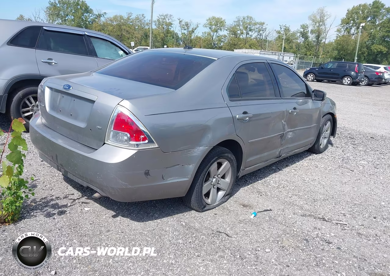2008 Ford Fusion Se VIN:3FAHP07ZX8R188885 - 4