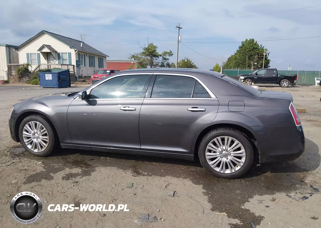 2013 Chrysler 300C Awd VIN:2C3CCAKG1DH564573 - 14