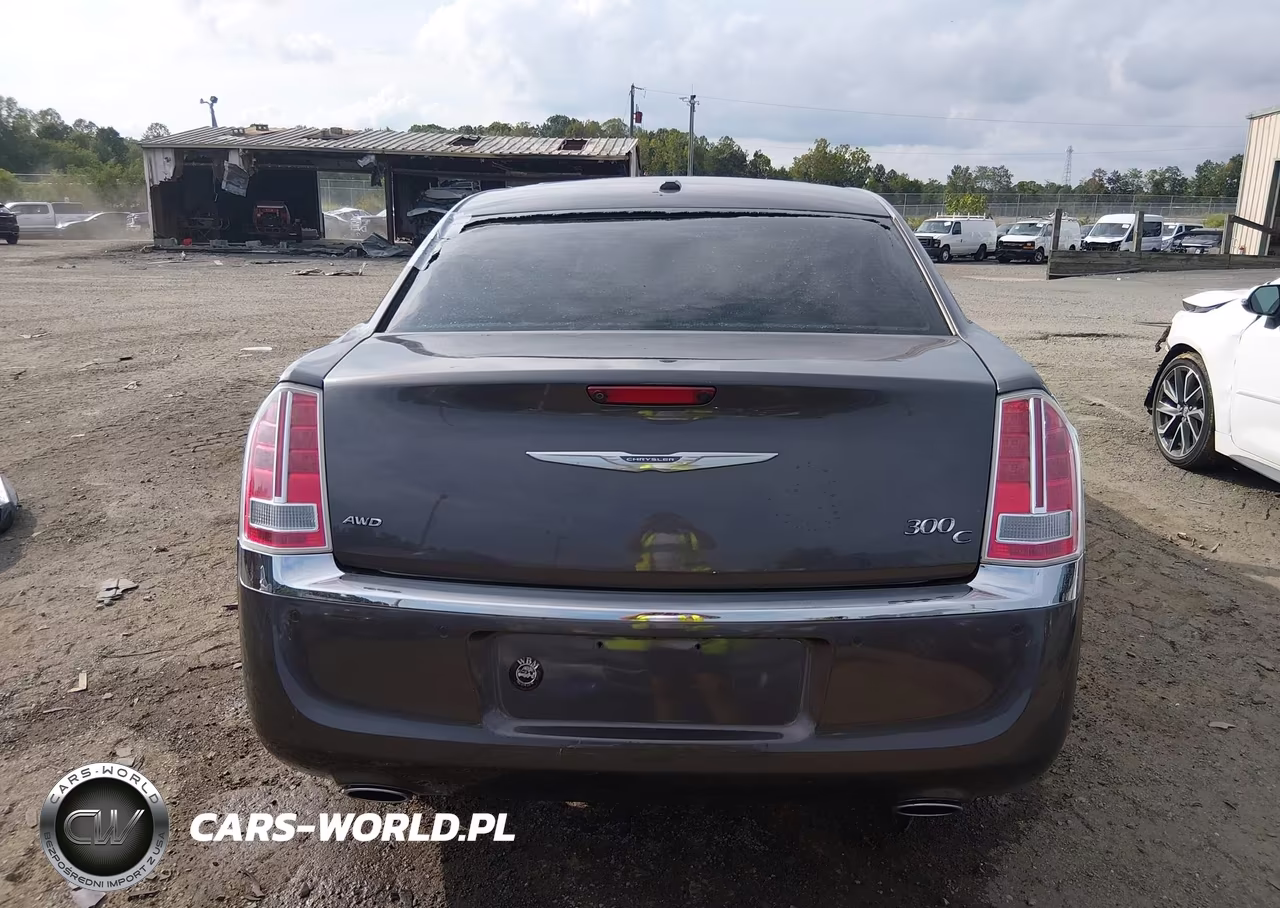 2013 Chrysler 300C Awd VIN:2C3CCAKG1DH564573 - 16