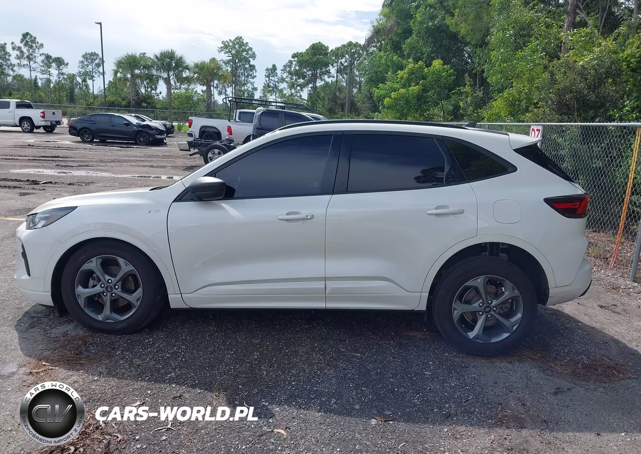 2024 Ford Escape St-Line VIN:1FMCU0MZ6RUA51613 - 15