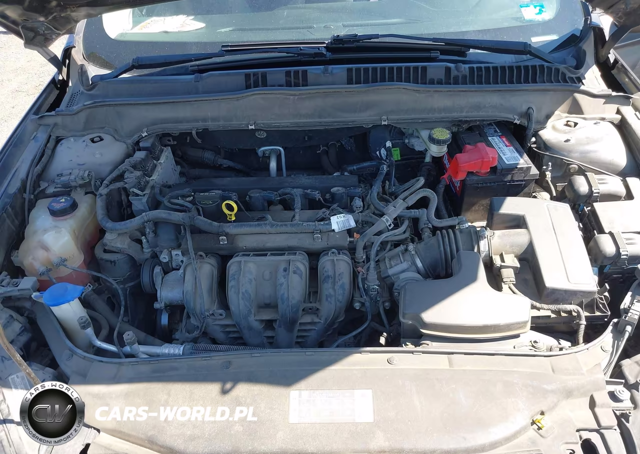 2015 Ford Fusion S VIN:3FA6P0G76FR275525 - 10