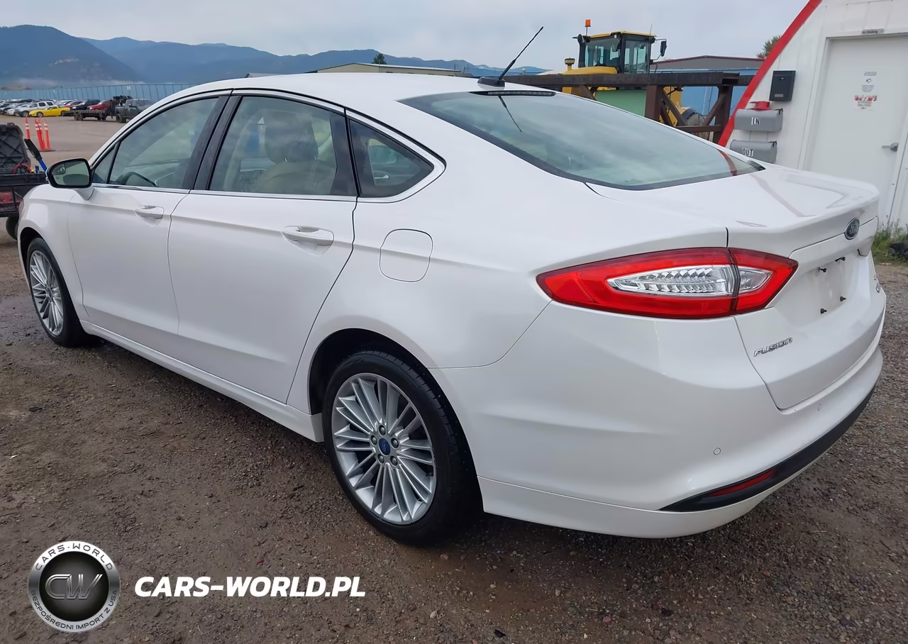 2014 Ford Fusion Se VIN:3FA6P0HD3ER112107 - 3