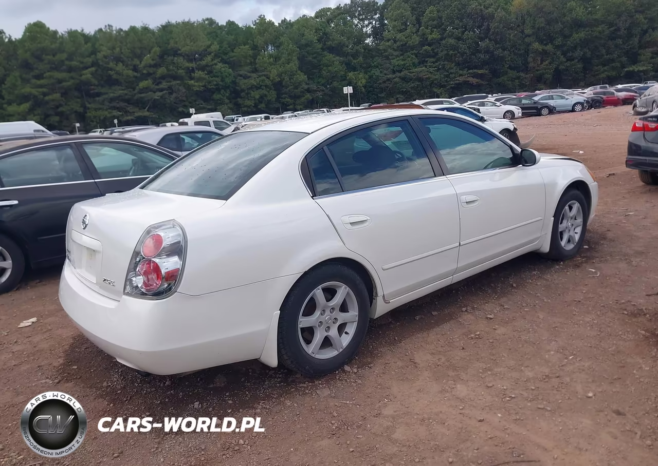 2005 Nissan Altima 2.5 S VIN:1N4AL11D15C353037 - 4