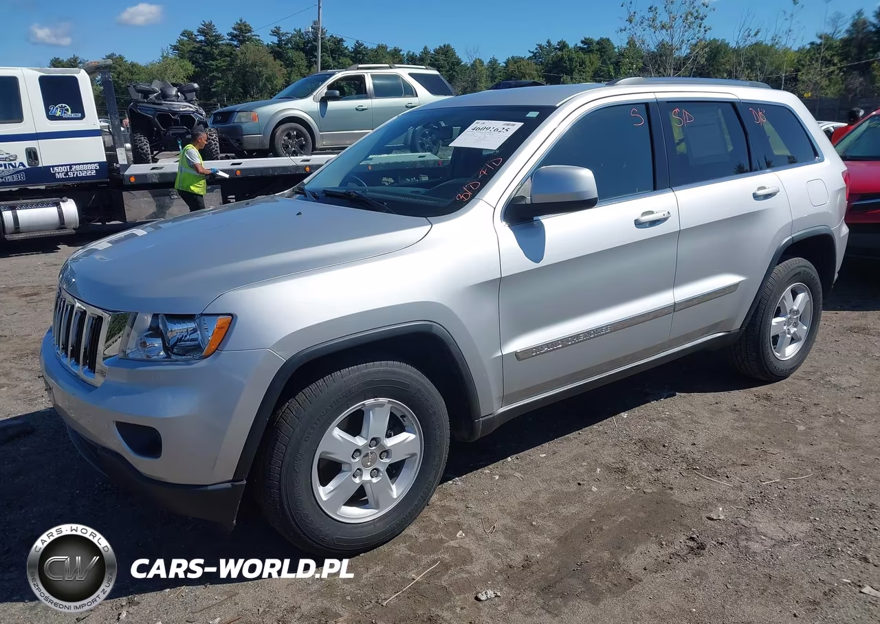 2011 Jeep Grand Cherokee Laredo VIN:1J4RR4GG3BC506909 - 2