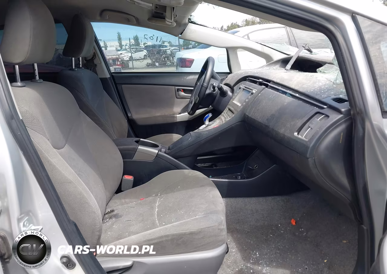 2015 Toyota Prius VIN:JTDKN3DU3F1936075 - 5