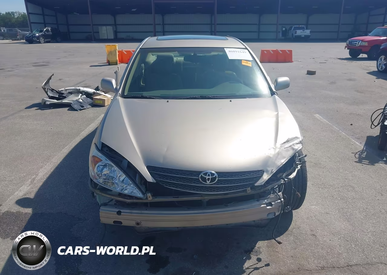 2003 Toyota Camry Xle VIN:JTDBE32K530175794 - 13