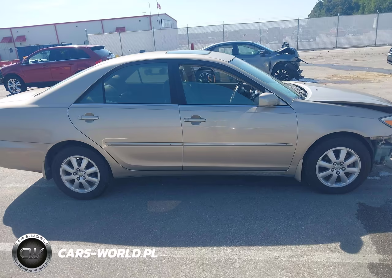 2003 Toyota Camry Xle VIN:JTDBE32K530175794 - 14