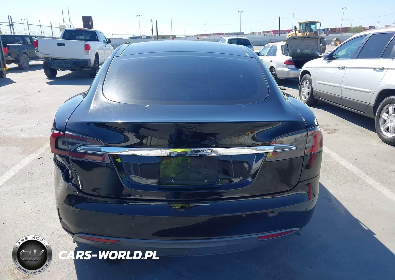 2014 Tesla Model S P85 VIN:5YJSA1H12EFP62392 - 17