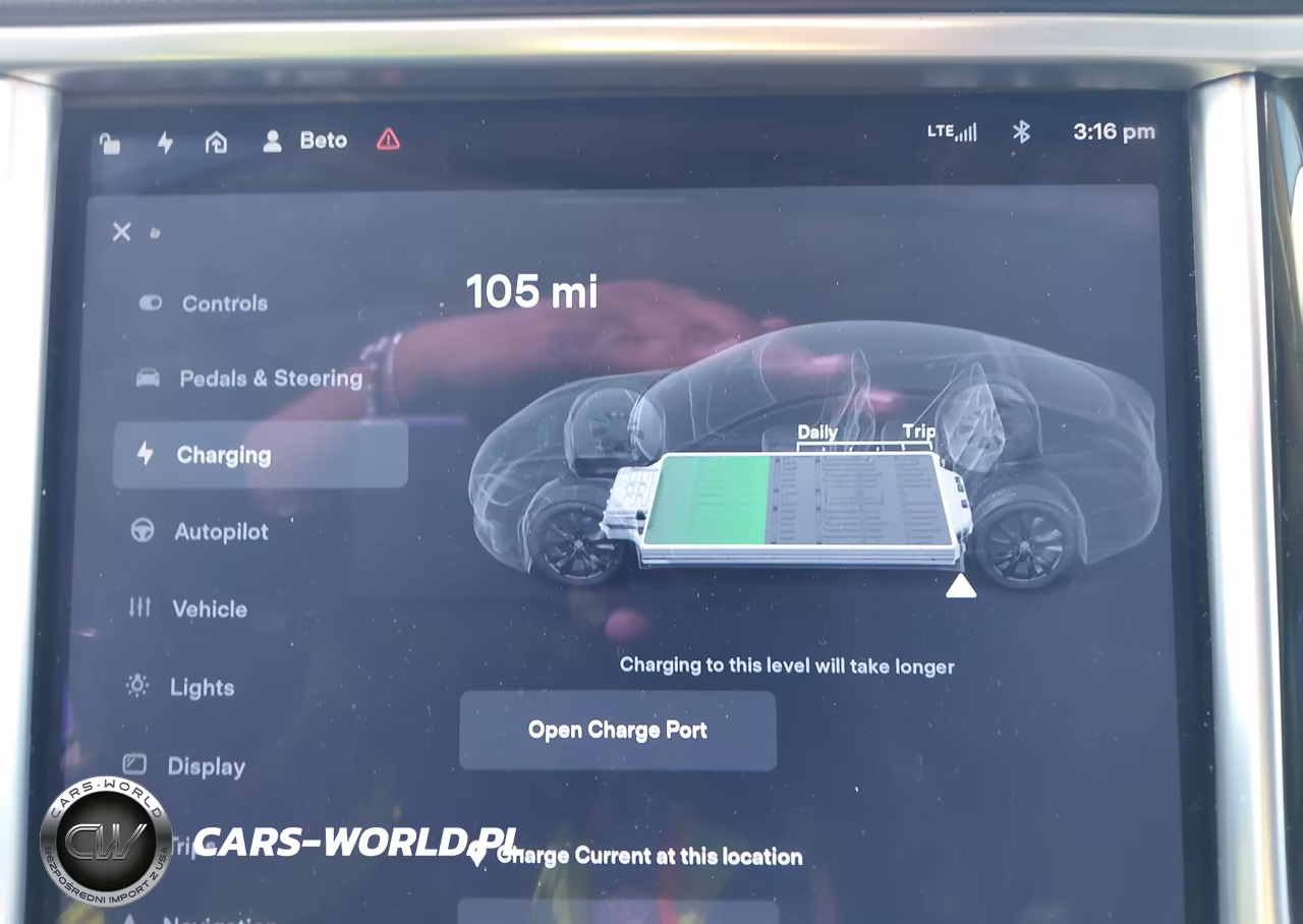 2014 Tesla Model S P85 VIN:5YJSA1H12EFP62392 - 18