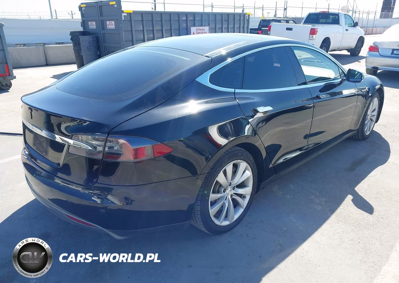 2014 Tesla Model S P85 VIN:5YJSA1H12EFP62392 - 4