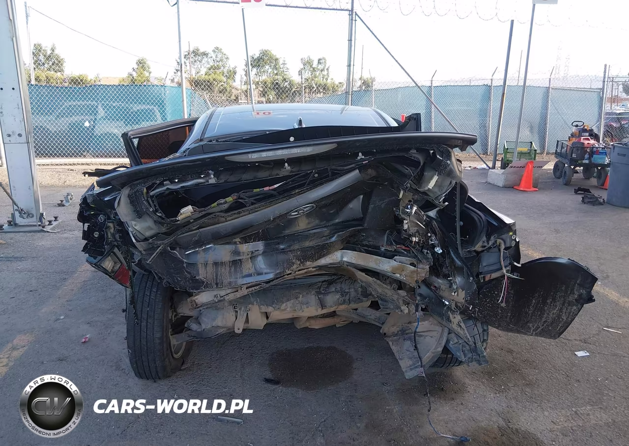 2018 Toyota Prius Two VIN:JTDKBRFU8J3075580 - 6