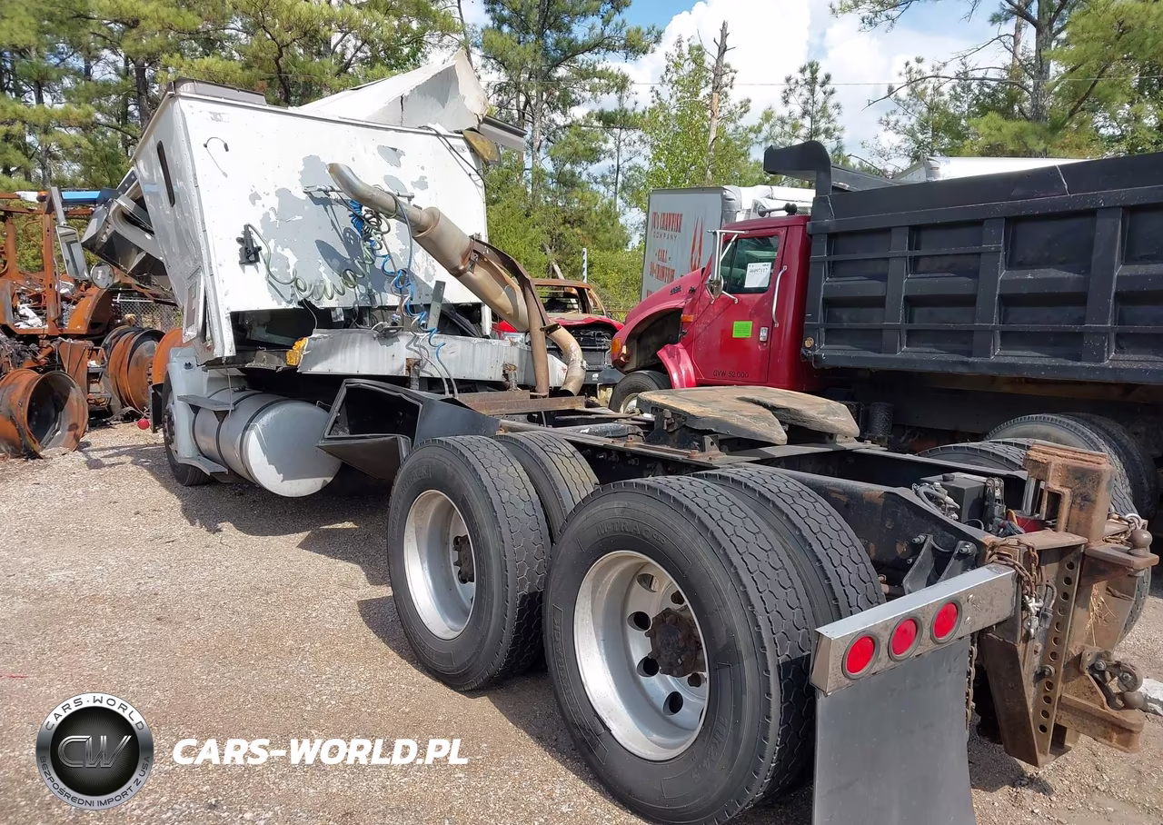 1997 International 9200 VIN:2HSFMALR0VC027267 - 3