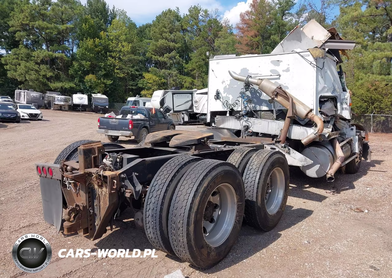 1997 International 9200 VIN:2HSFMALR0VC027267 - 4