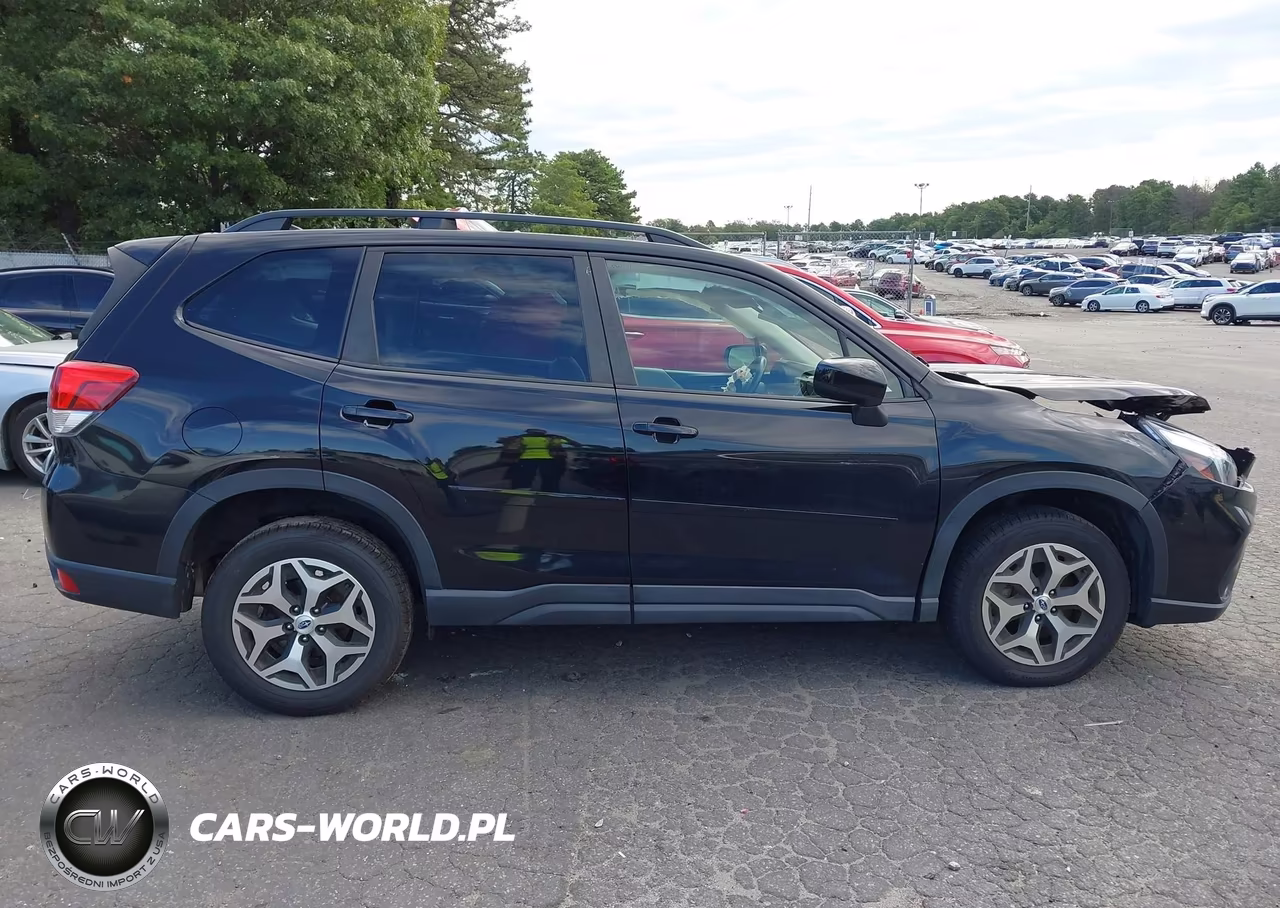 2021 Subaru Forester Premium VIN:JF2SKAJC4MH439194 - 13