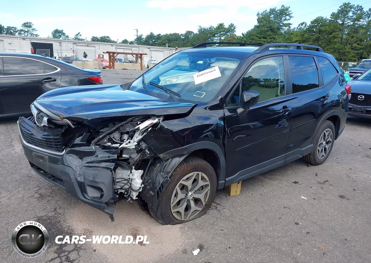 2021 Subaru Forester Premium VIN:JF2SKAJC4MH439194 - 2