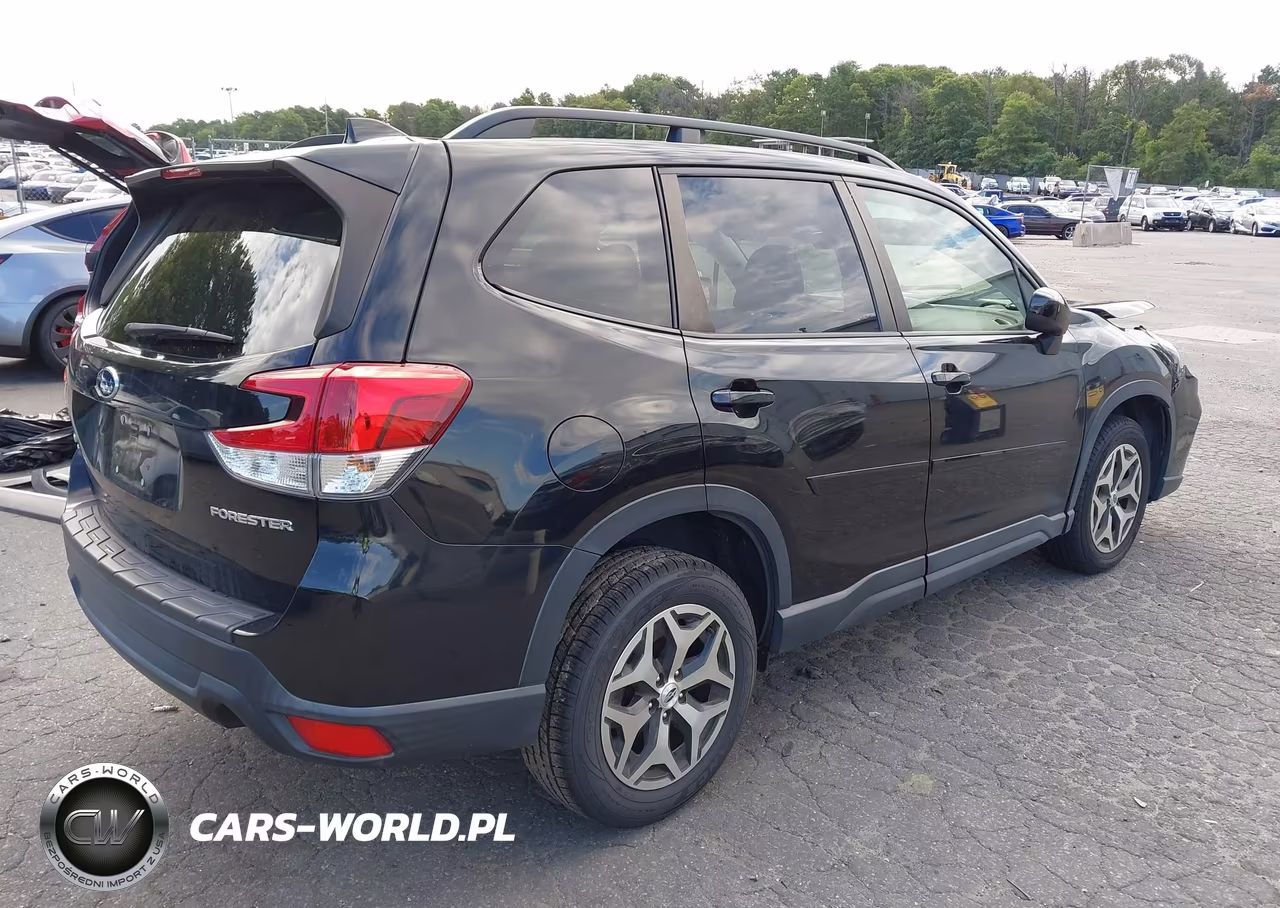 2021 Subaru Forester Premium VIN:JF2SKAJC4MH439194 - 4
