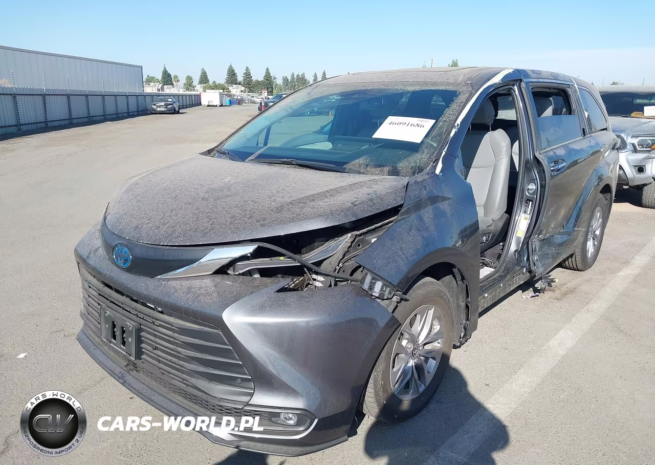 2025 Toyota Sienna Xle VIN:5TDYSKFC7SS175520 - 2