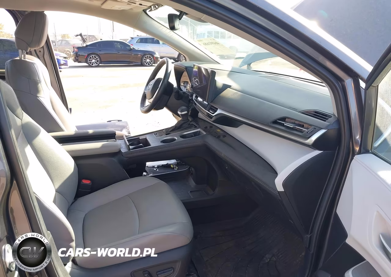 2025 Toyota Sienna Xle VIN:5TDYSKFC7SS175520 - 5