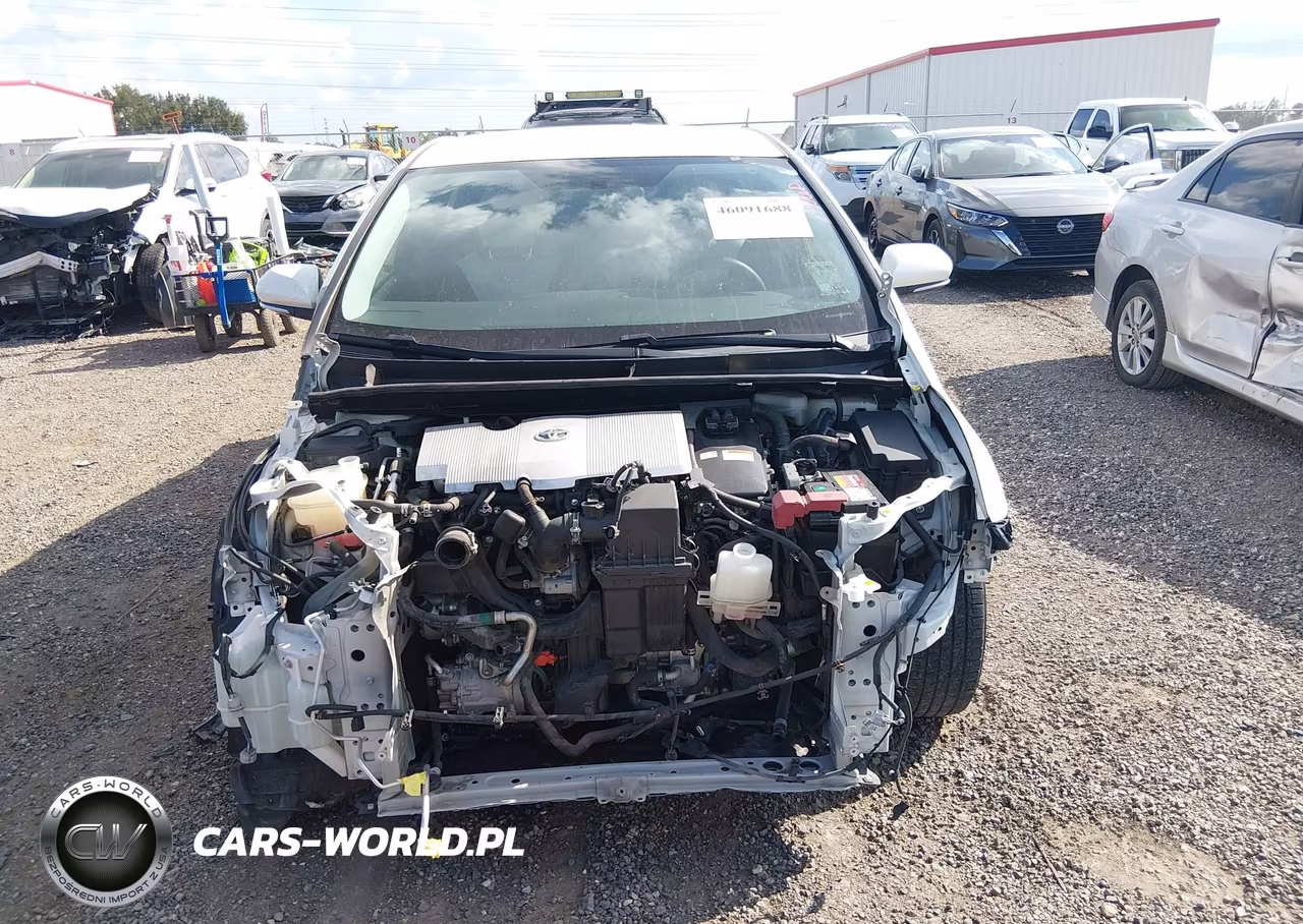 2016 Toyota Prius Two VIN:JTDKBRFU4G3527517 - 13