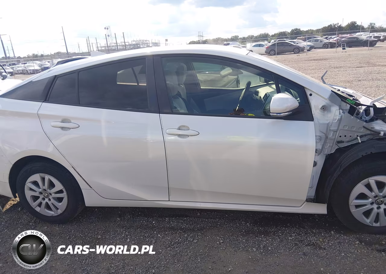 2016 Toyota Prius Two VIN:JTDKBRFU4G3527517 - 14