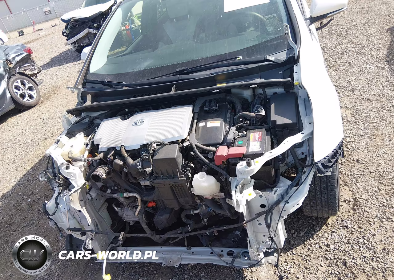 2016 Toyota Prius Two VIN:JTDKBRFU4G3527517 - 6
