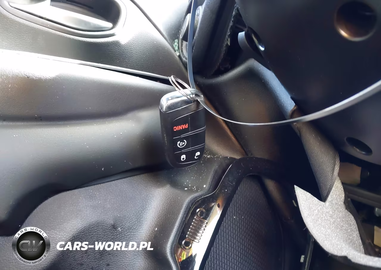2020 Jeep Renegade Altitude 4X4 VIN:ZACNJBBB8LPL12057 - 11