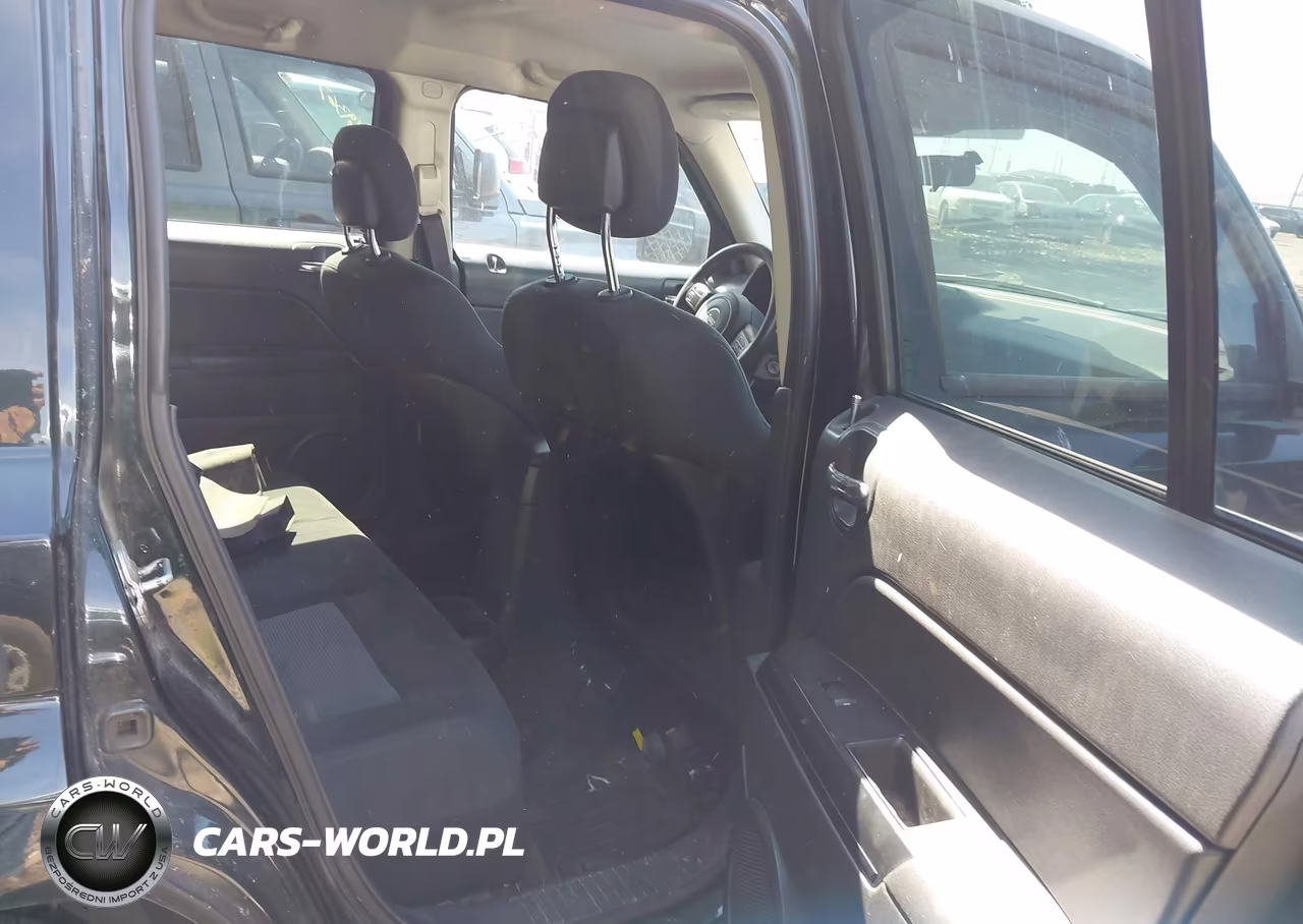 2013 Jeep Patriot Sport VIN:1C4NJRBBXDD228804 - 8
