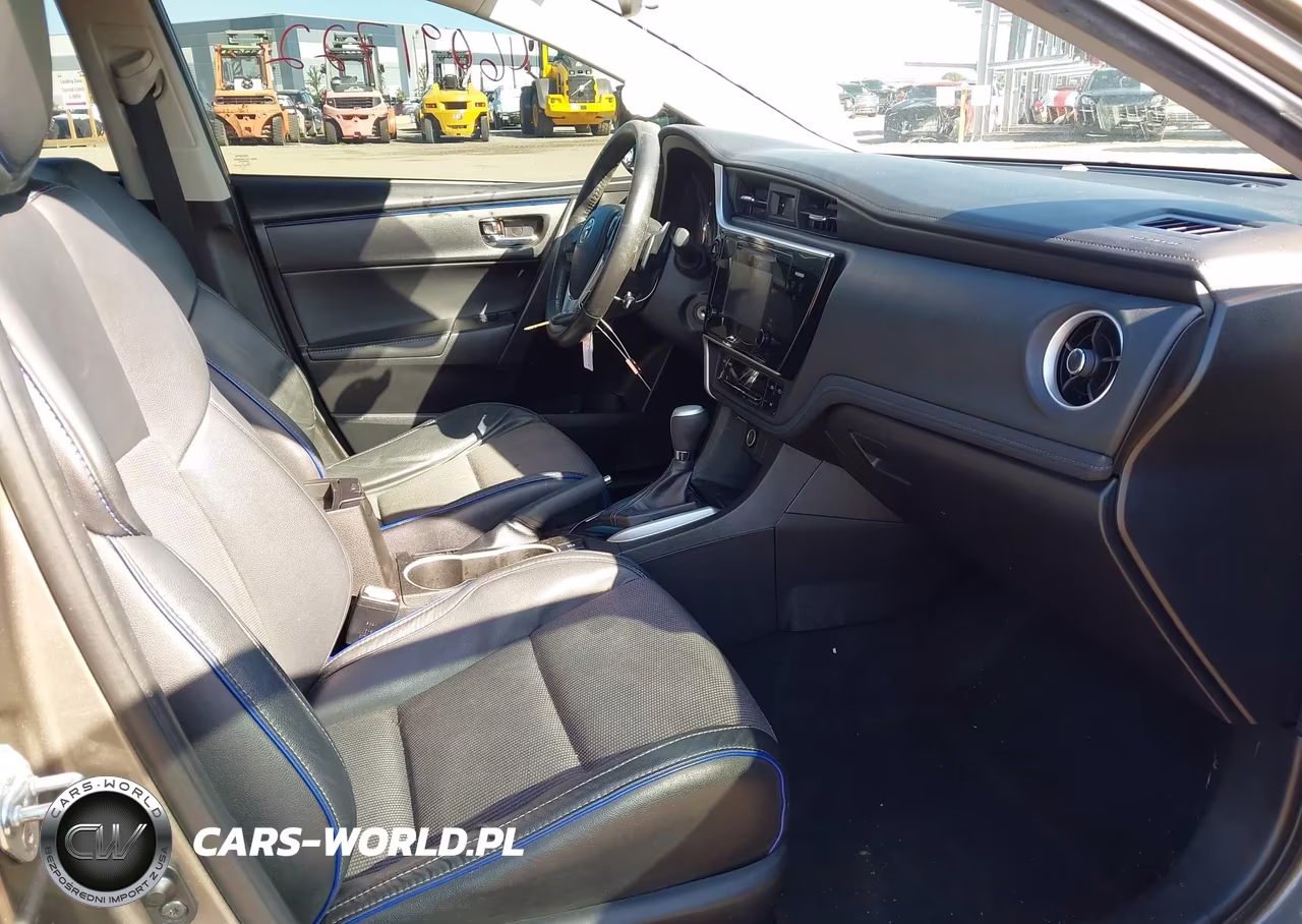 2017 Toyota Corolla Se VIN:5YFBURHE7HP675217 - 5