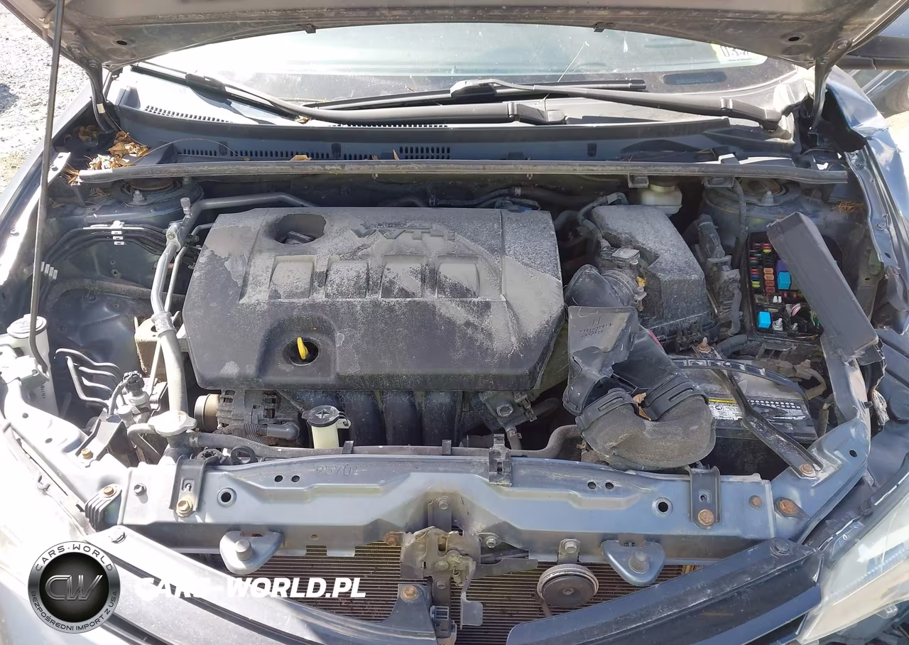 2018 Toyota Corolla L VIN:2T1BURHE1JC965054 - 10